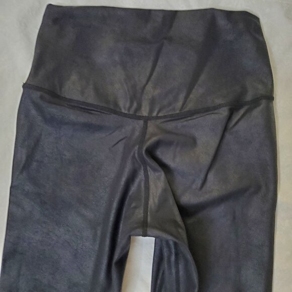 Colorfulkoala Essential Matte Faux Leather Leggings *27" - Black - Size Small - Picture 12 of 16